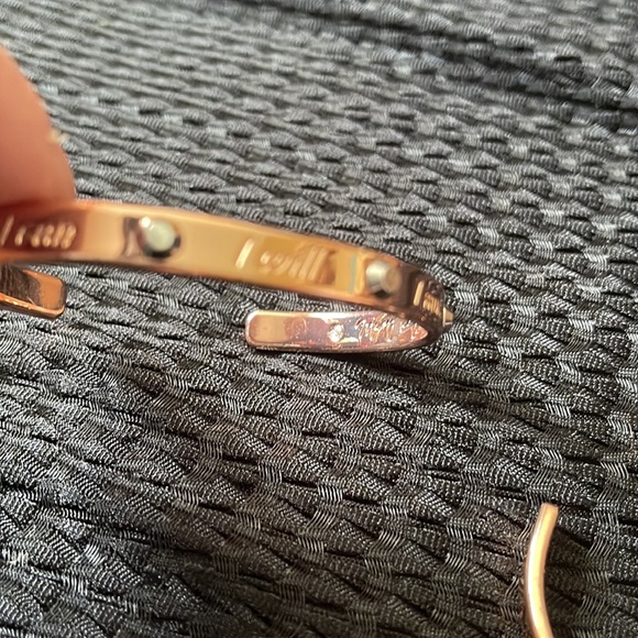 Mary Kay Bracelets - lot of 7 - Picture 4 of 11